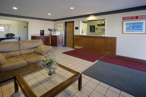 Hotel Super 8 South By Wyndham Bowling Green Interior foto